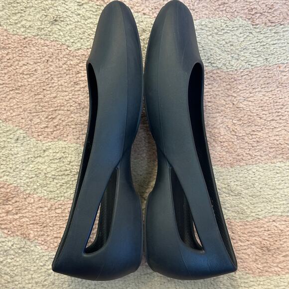 Crocs Black Sloane Cutout Slingback Flats Comfort Rubber Shoe Casual Ballet Work - Picture 5 of 8